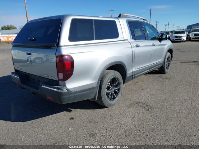 Honda j35y6 2017 5FPYK3F73HB504873 Image 4