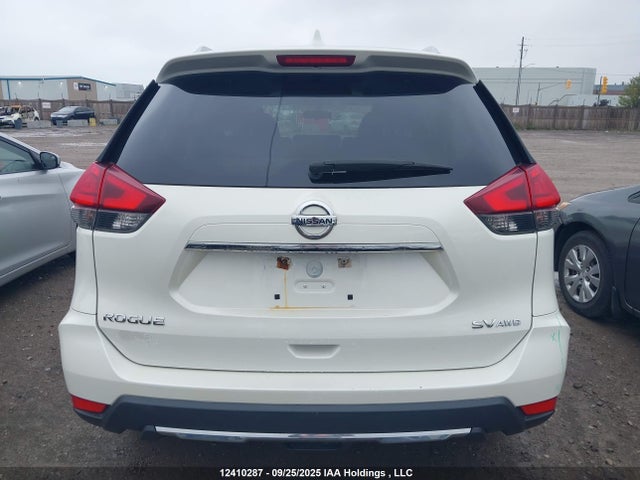 5N1AT2MV0HC788653 Nissan 2017