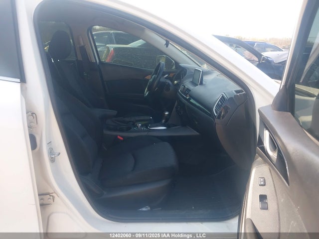 3MZBM1V70EM102070 Mazda pe