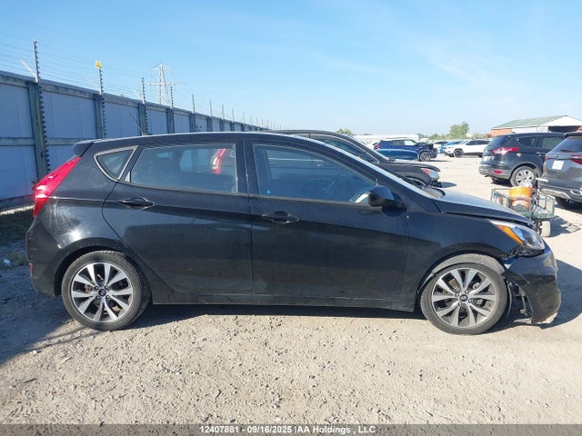KMHCT5AE5HU313668 Hyundai 2017