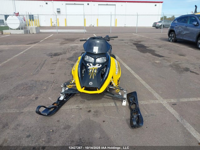 12427267 :رقم المزاد ، 2BPSMC7C97V000519 vin ، 2007 Skidoo  مزاد بيع