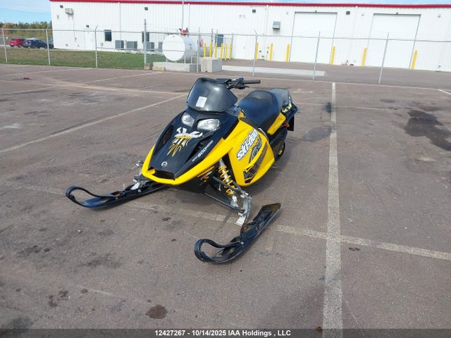 12427267 :رقم المزاد ، 2BPSMC7C97V000519 vin ، 2007 Skidoo  مزاد بيع