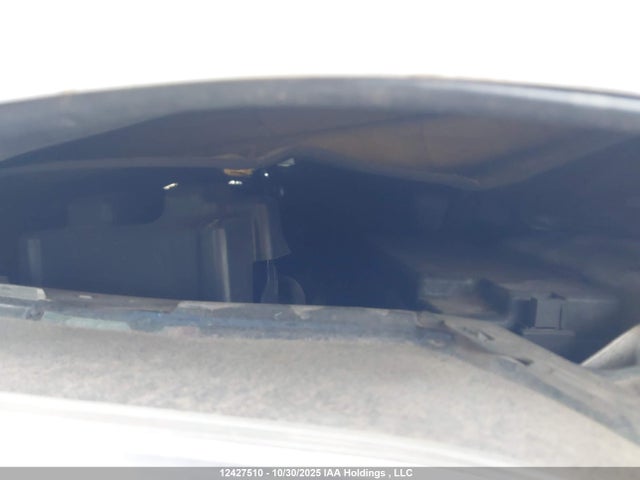 3CZRU6H38GM101821 Honda HR-V LX