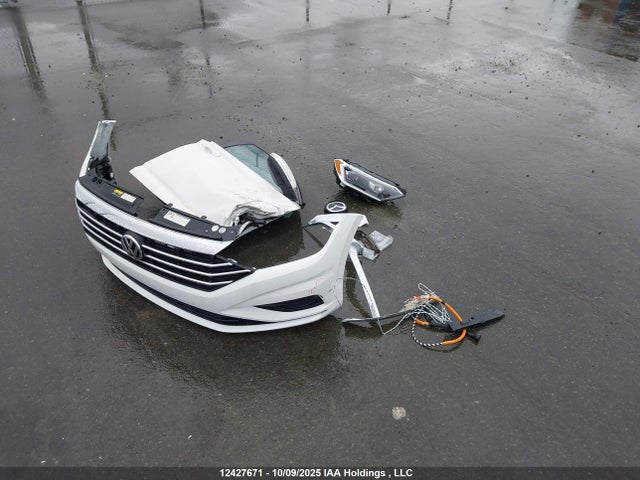 3VWGB7BU6LM011665 Volkswagen 1.4 tsi