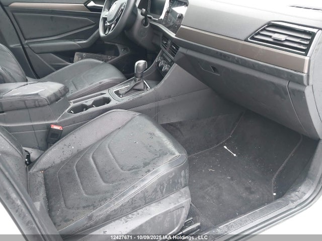 3VWGB7BU6LM011665 Volkswagen 1.4 tsi