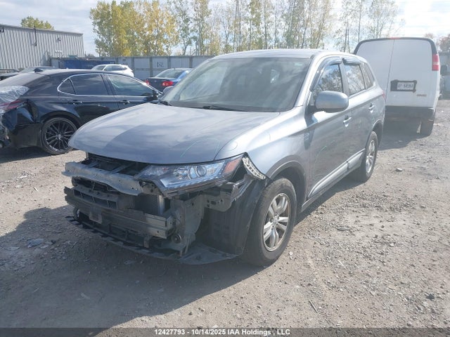 Mitsubishi mivec 2020 JA4AZ2A32LZ602696 Image 2