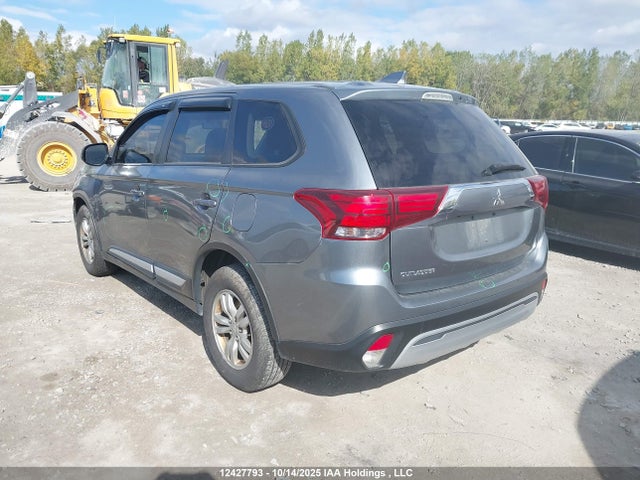 Mitsubishi mivec 2020 JA4AZ2A32LZ602696 Image 3