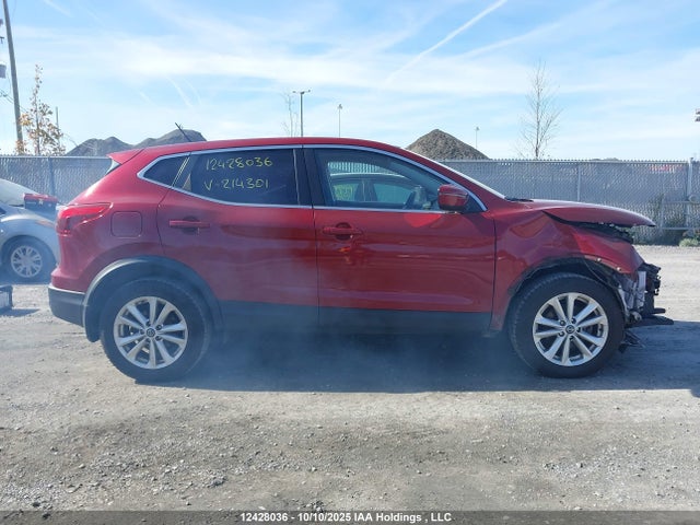 JN1BJ1CP9KW214301 Nissan ROGUE SPORT
