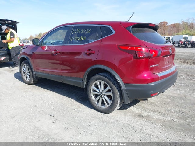 JN1BJ1CP9KW214301 Nissan ROGUE SPORT