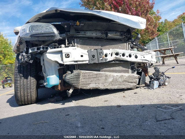 Ford 2014 2014 1FMCU9J90EUA16956 Image 21