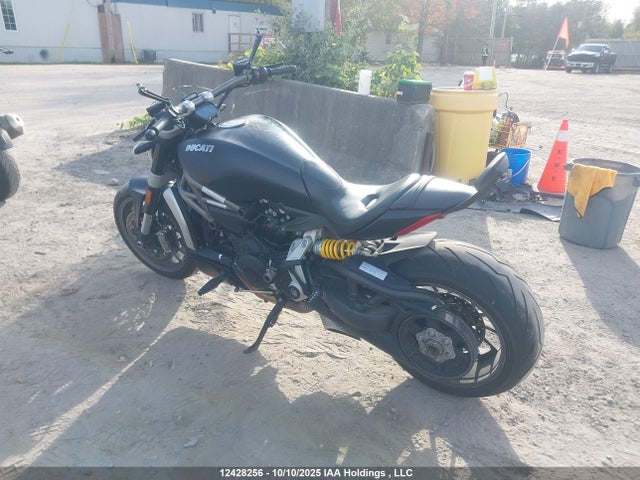 ZDM13BKW8GB002204 Ducati Xdiavel