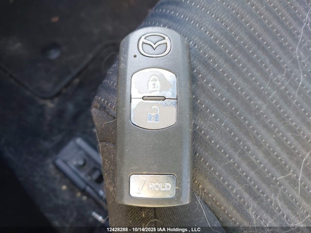 3MZBM1L78GM290536 Mazda pe