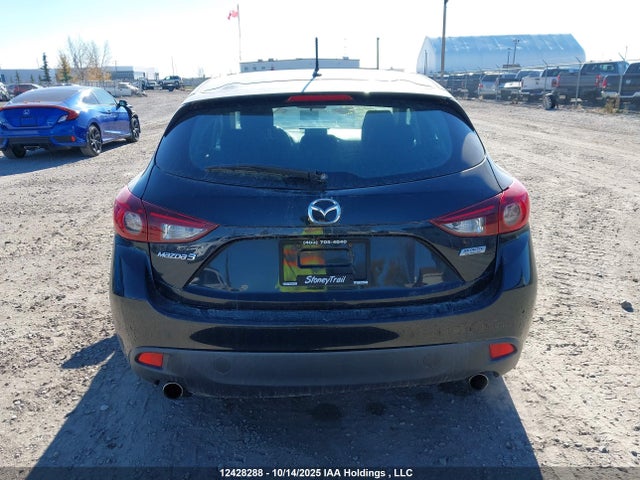 3MZBM1L78GM290536 Mazda pe