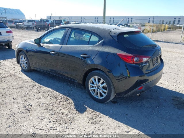 3MZBM1L78GM290536 Mazda pe