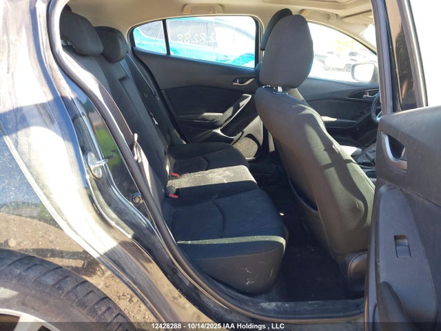 3MZBM1L78GM290536 Mazda pe