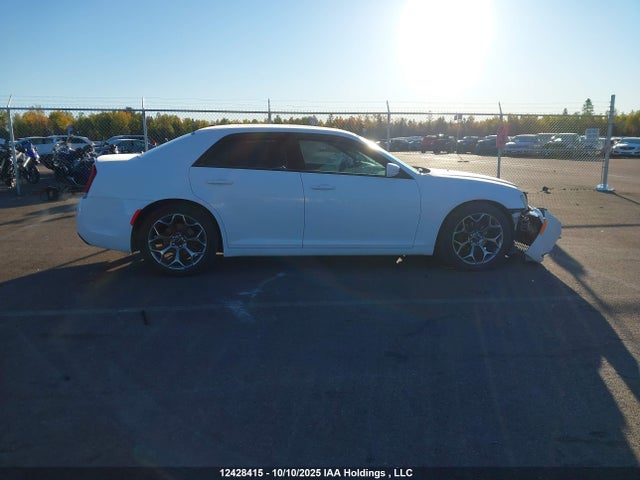Aukcja sprzedaży 2015 Chrysler 300 S, vin: 2C3CCABG2FH828368, numer aukcji: 12428415