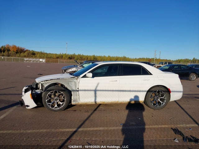 Aukcja sprzedaży 2015 Chrysler 300 S, vin: 2C3CCABG2FH828368, numer aukcji: 12428415