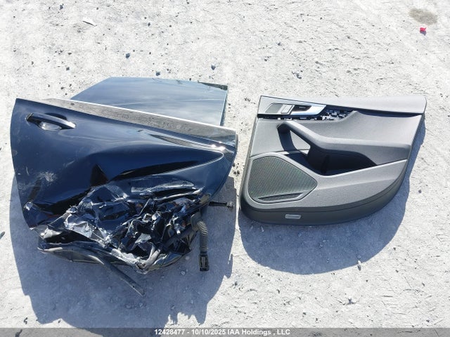 Audi 2018 2018 WAUENCF50JA064446 Image 12