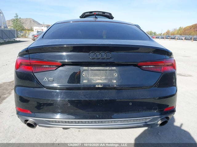 Audi 2018 2018 WAUENCF50JA064446 Image 17