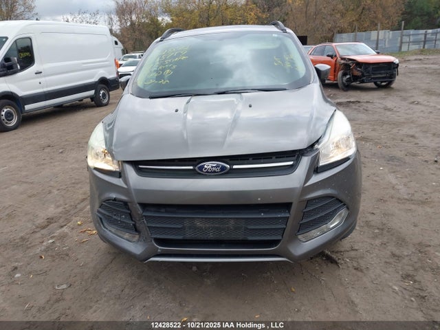 2014 Ford Escape Se მანქანა იყიდება აუქციონზე, vin: 1FMCU0GX5EUD95759, აუქციონის ნომერი: 12428522