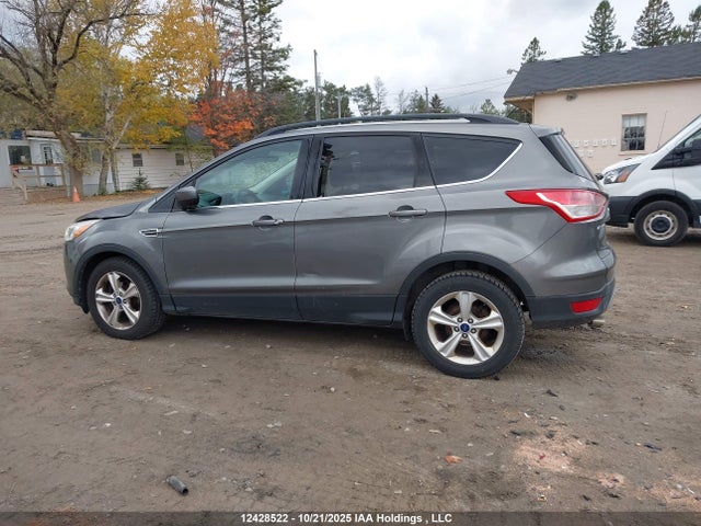 2014 Ford Escape Se მანქანა იყიდება აუქციონზე, vin: 1FMCU0GX5EUD95759, აუქციონის ნომერი: 12428522