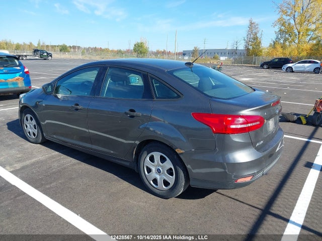 Aukcja sprzedaży 2015 Ford Focus S, vin: 1FADP3E26FL303189, numer aukcji: 12428567