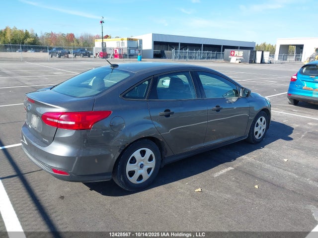 Aukcja sprzedaży 2015 Ford Focus S, vin: 1FADP3E26FL303189, numer aukcji: 12428567