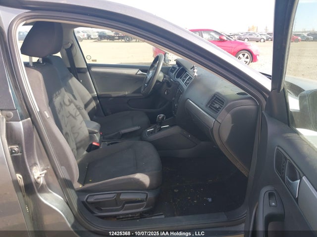 3VW2K7AJ0FM246620 Volkswagen 2015