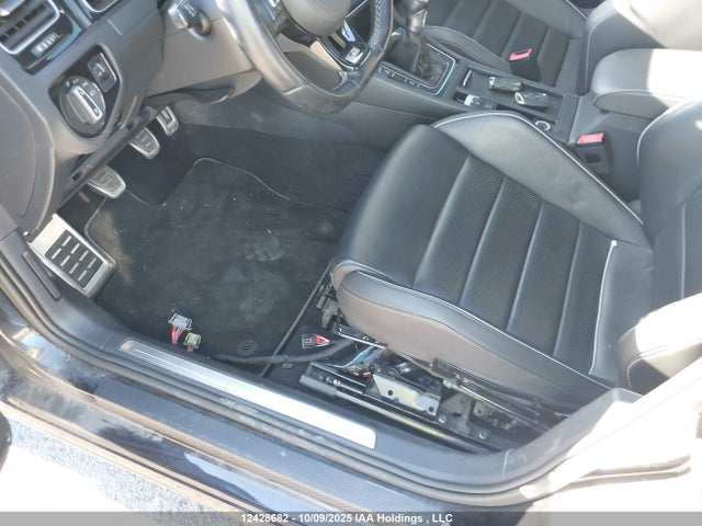 WVWWA7AU5KW215102 Volkswagen Golf R