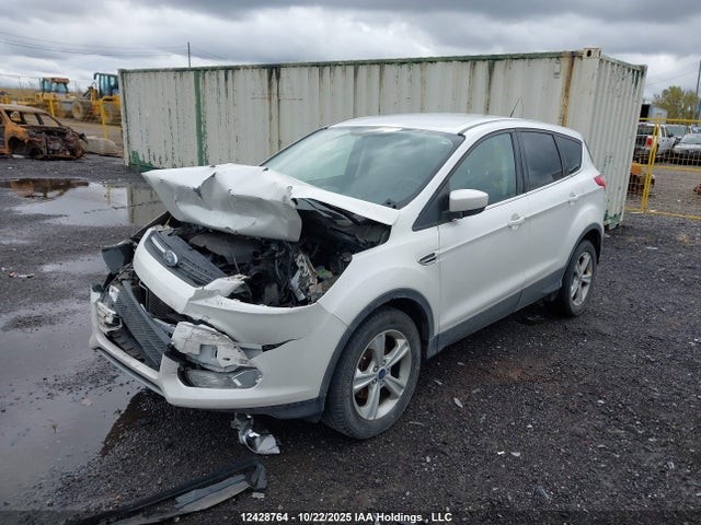 12428764 :رقم المزاد ، 1FMCU0GX3FUC71507 vin ، 2015 Ford Escape Se مزاد بيع