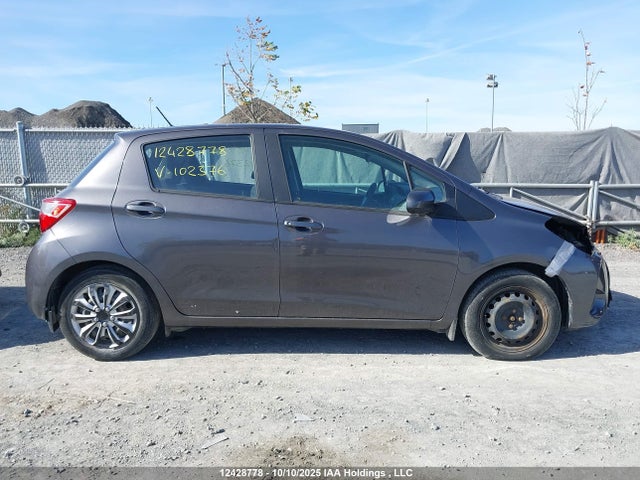 VNKKTUD35KA102376 Toyota Yaris