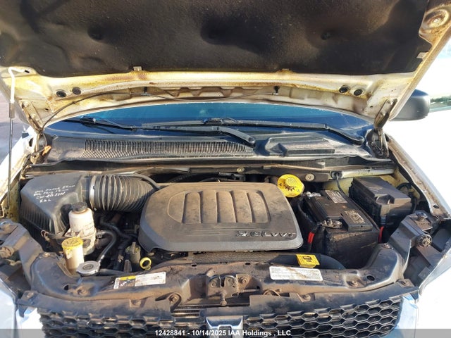 2C4RDGBG2GR124074 Dodge Grand Caravan Se/sxt