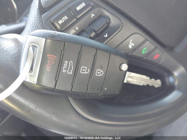 KIA dohc mpi nu 2015 KNAFX4A61F5310487 Image 11