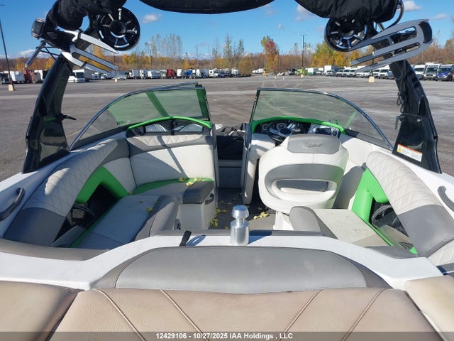 Boat Boat 2014 TIX0380HA414 Image 5