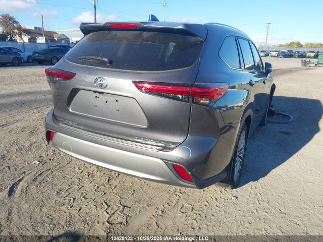 5TDFZRBHXMS157870 Toyota Highlander Limited