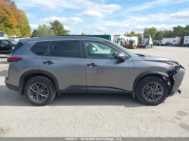 JN8BT3AB3RW446353 Nissan Rogue