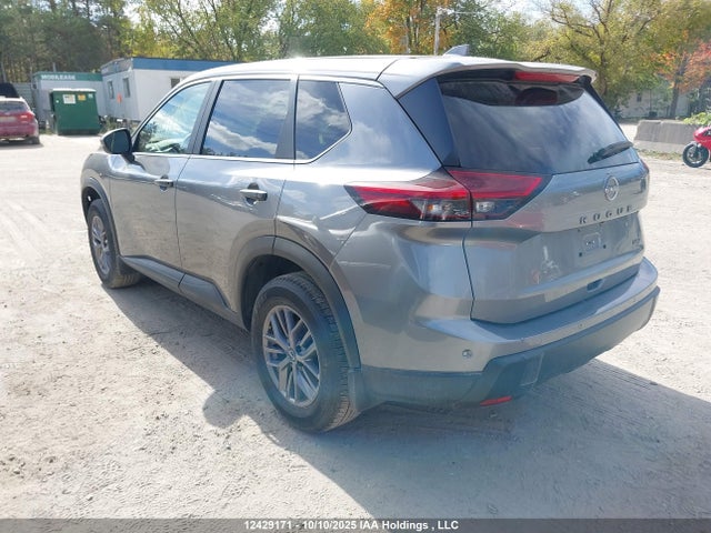 JN8BT3AB3RW446353 Nissan Rogue