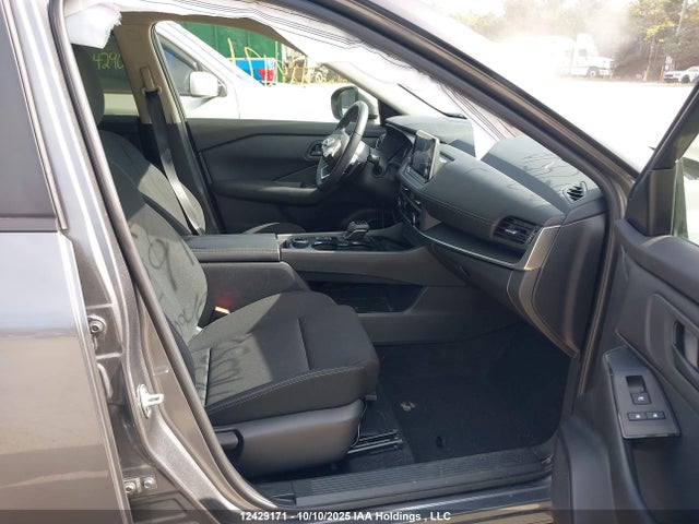JN8BT3AB3RW446353 Nissan Rogue