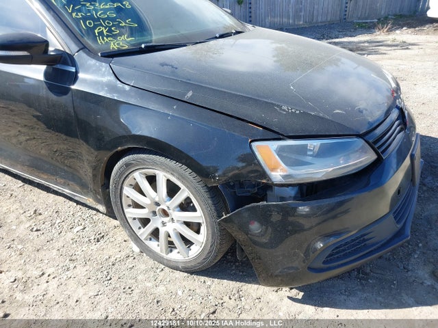 3VWLL7AJ3EM336098 Volkswagen Jetta