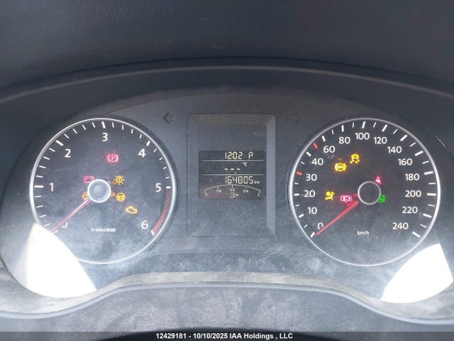 3VWLL7AJ3EM336098 Volkswagen Jetta