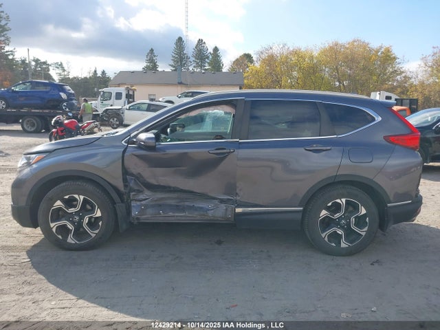 2018 Honda Cr-v Touring მანქანა იყიდება აუქციონზე, vin: 2HKRW2H92JH144187, აუქციონის ნომერი: 12429214