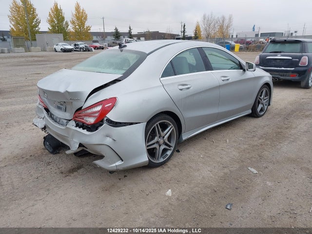 WDDSJ4GB6EN134869 Mercedes-Benz CLA 250 4MATIC