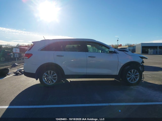 5XYPG4A38HG267404 KIA Sorento Lx/l