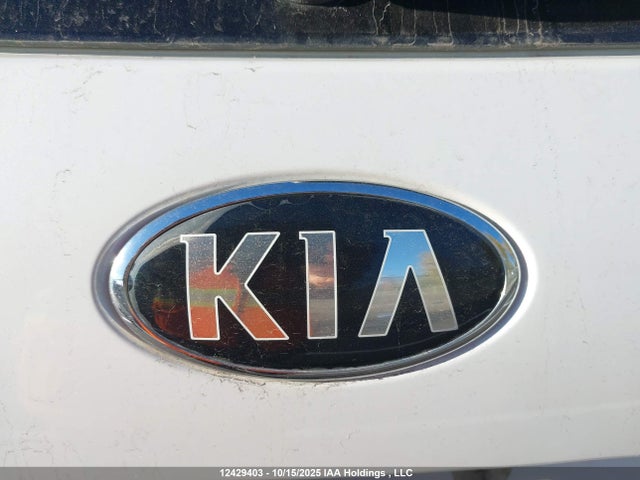 5XYPG4A38HG267404 KIA Sorento Lx/l