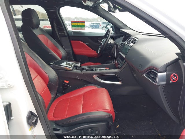 SADCL2BVXHA088610 Jaguar F-pace 35t R-sport