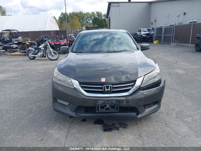 Honda Accord 2015 1HGCR2F97FA806796 Image 12