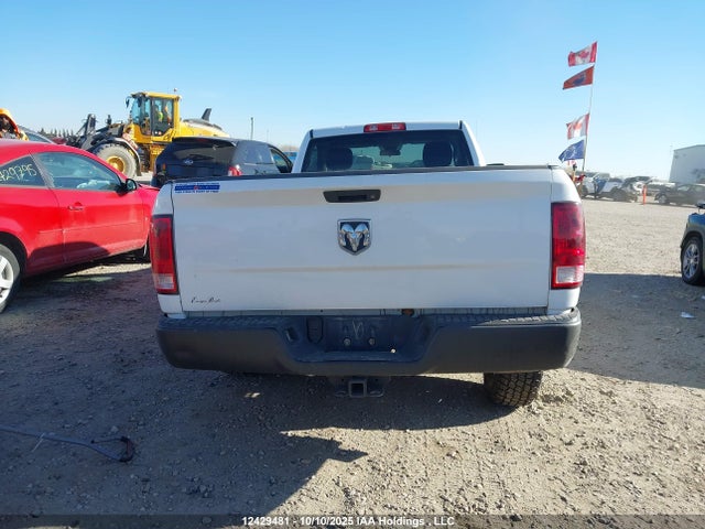 3C6JR6DT3EG330534 RAM 1500 St