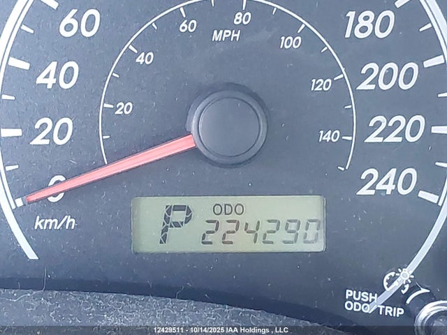 2010 Toyota Corolla S მანქანა იყიდება აუქციონზე, vin: 2T1BU4EE0AC302131, აუქციონის ნომერი: 12429511