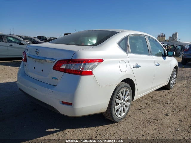 Nissan 2015 2015 3N1AB7AP8FL651460 Image 4