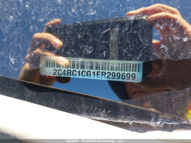 2C4RC1CG1ER299699 Chrysler Town and Country